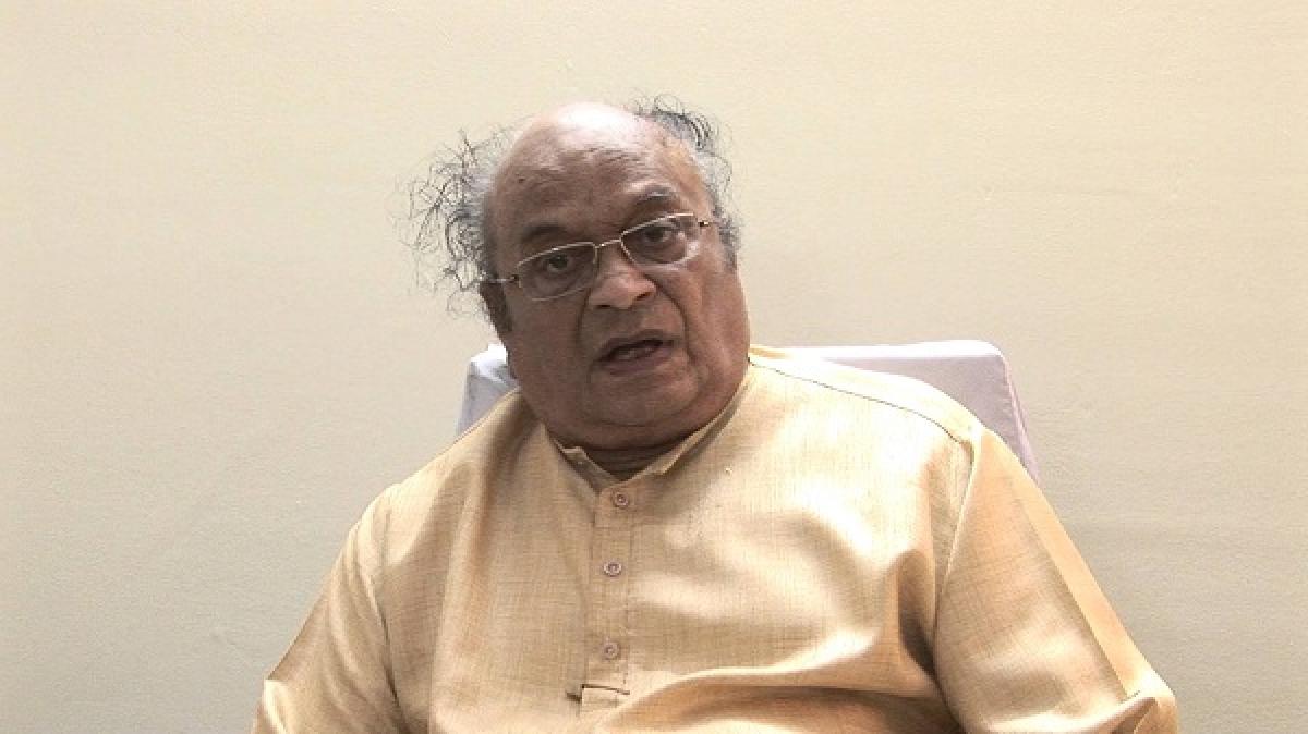 C Narayana Reddy to be accorded state funeral by TS Govt